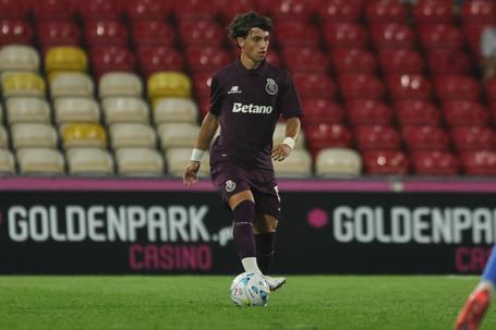 Mercado: extremo deixa FC Porto e reforça Moreirense a título definitivo