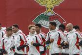 Plantel do Benfica em treino (foto: SL Benfica)