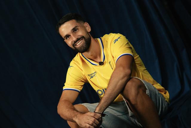 Xavi Sintes é reforço para o centro da defesa do Estoril - foto: Estoril