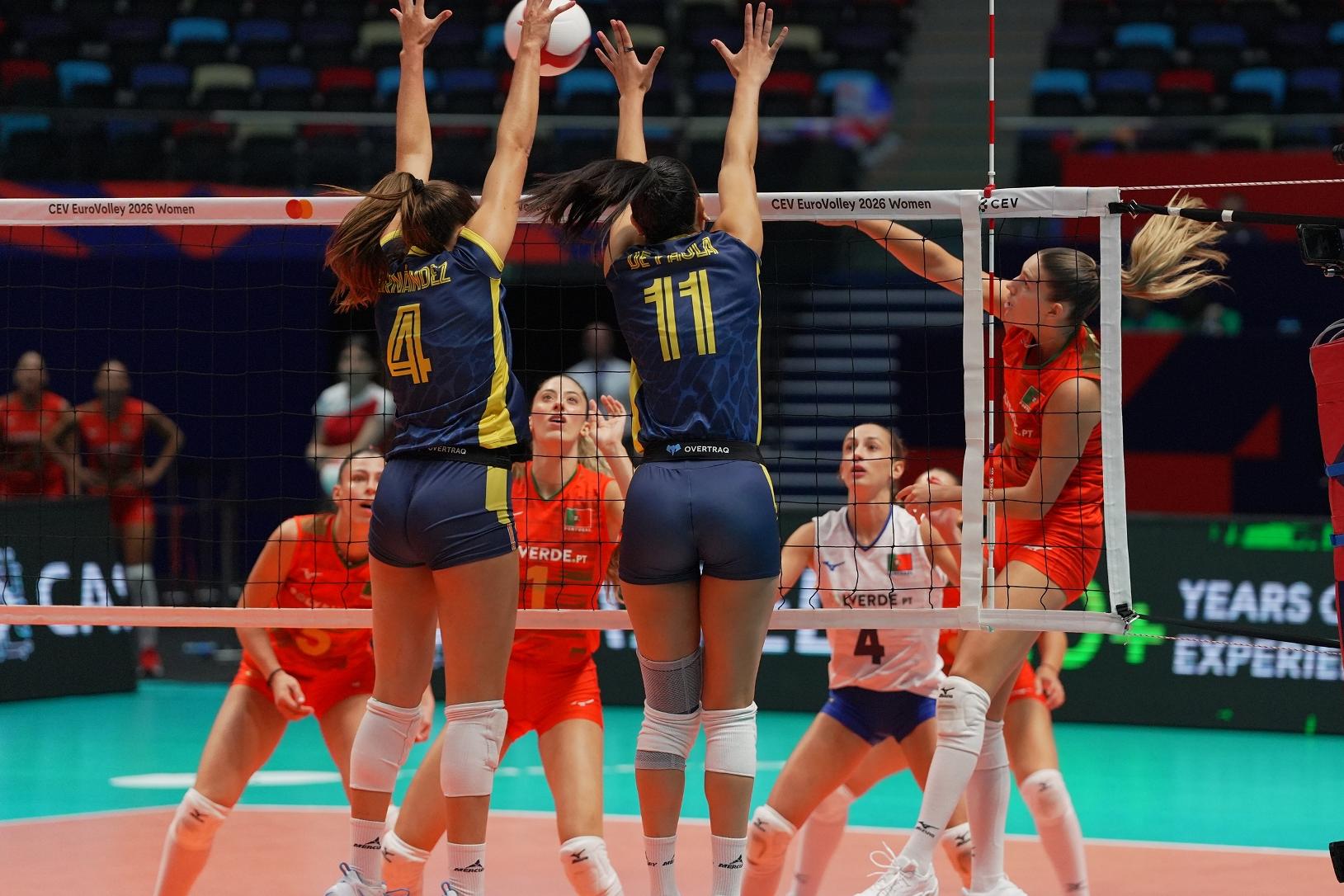 Momento do jogo em que Portugal bateu a Espanha no Europeu - foto: CEV
