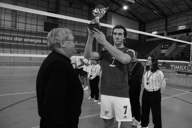 Antigo capitão do Benfica, Pedro Fiúza, morre aos 42 anos