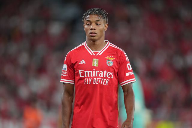 Visita do Papa vale ammistia a Neres e Vlachodimos