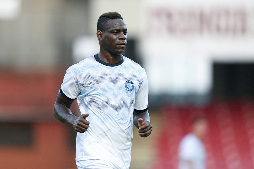 Balotelli sobre Mourinho: «Tira o melhor e o pior de ti»