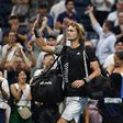 Zverev e Khachanov vencem torneios na China