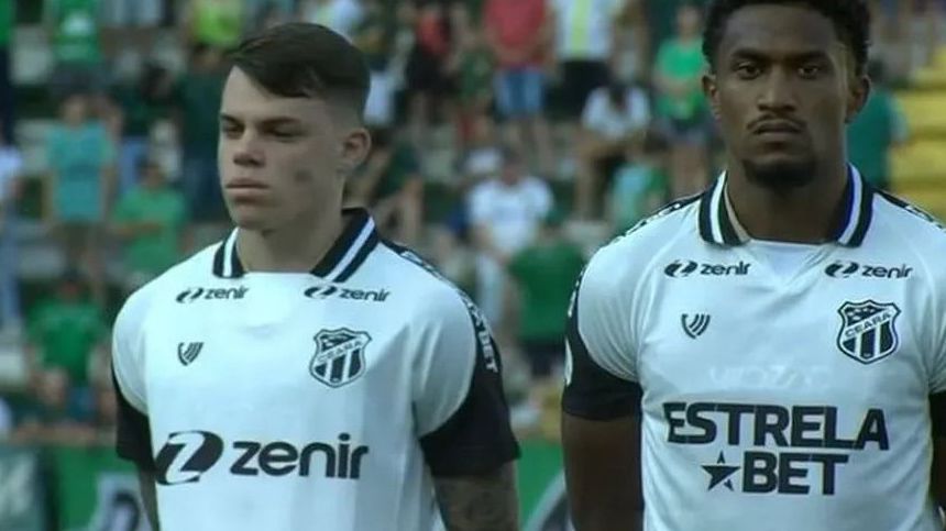 Ceará despede roupeiro após jogador ter entrado em campo com equipamento errado