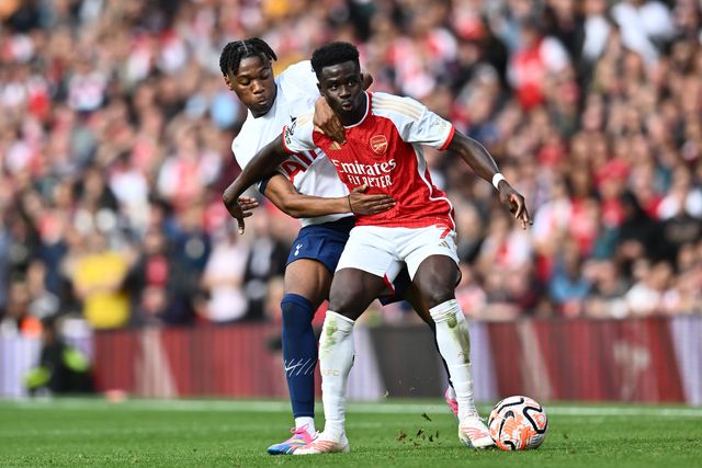 Bukayo Saka é mais uma dor de cabeça para Arteta