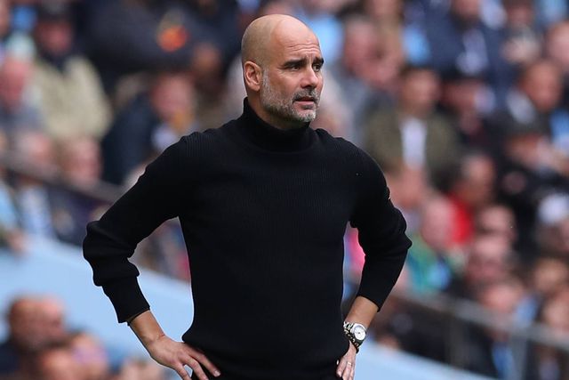 Guardiola: «É um erro pensar em títulos agora»