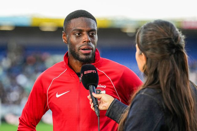 Antigo dragão de volta aos relvados um ano depois