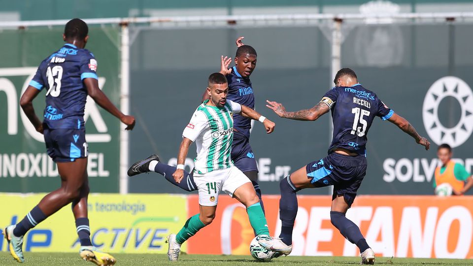 Rio Ave: Joca e Emmanuel Boateng devem falhar deslocação a Braga