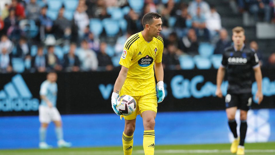 Marchesín esclarece polémica com Ochoa: «É o Messi mexicano»