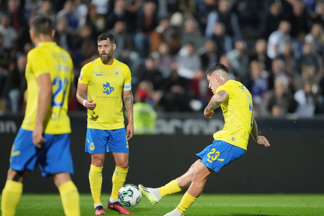 Arouca derrota AVS no primeiro jogo da Taça da Liga
