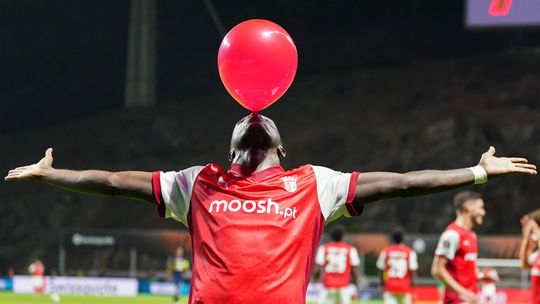 SC Braga goleia (4-0) um frágil Rio Ave