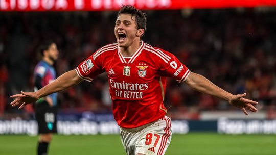 O Benfica não fez tudo para segurar João Neves