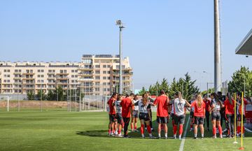 Benfica com desejo de vingar a desilusão europeia no dérbi ante o Sporting