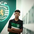 Jovem avançado assina pelo Sporting