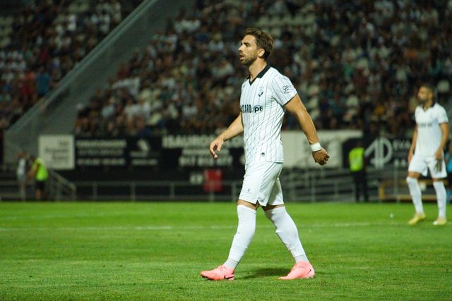 Farense: Tozé Marreco ataca o Aves SAD com recursos limitados