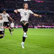 Kane bate recorde de Ronaldo e Haaland em goleada do Bayern