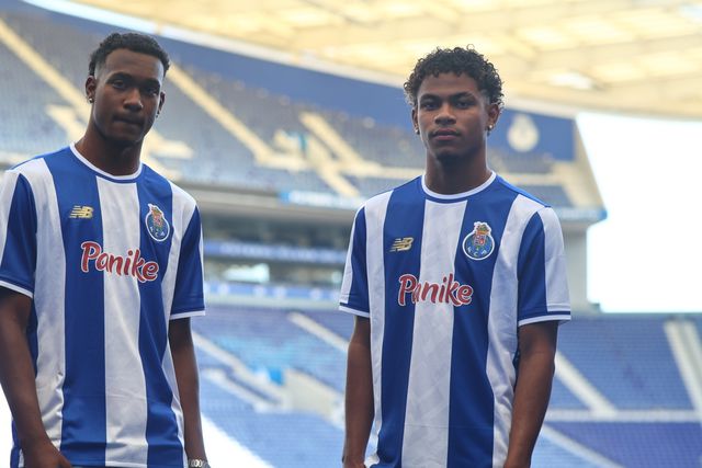 Julián Pérez e Jhojan de la Cruz vão atuar nos sub-19 dos dragões - Foto: FC PORTO