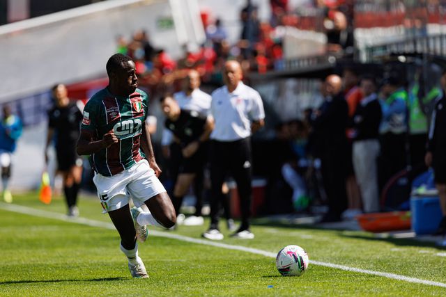 Estrela da Amadora rebate acusações e vai levar Nilton Varela a tribunal