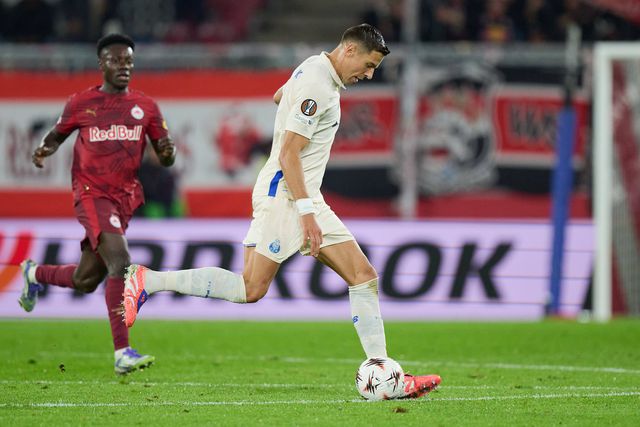 Como um adepto ajudou Bednarek: a curiosa história do polaco na Áustria