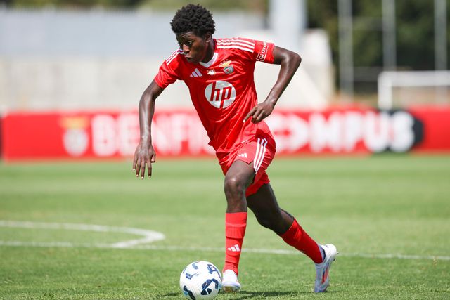 Benfica vence Sporting no dérbi de juniores