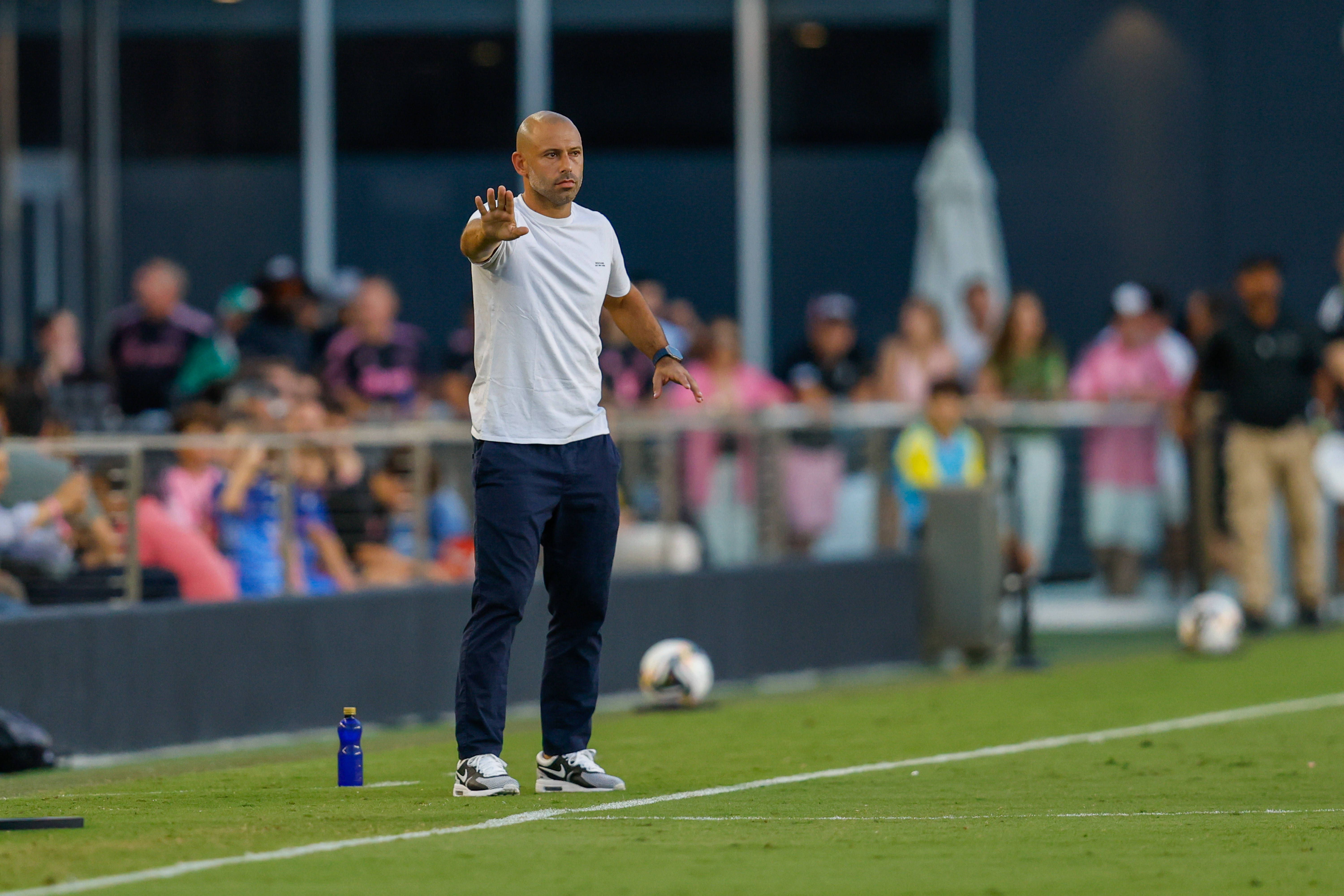 Mascherano - Terminou a carreira e treina Messi e companhia no Inter Miami