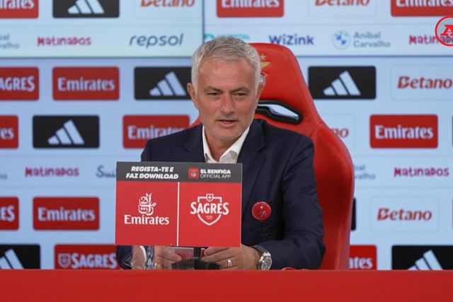 «Benfica precisa de um bocadinho de botox...»