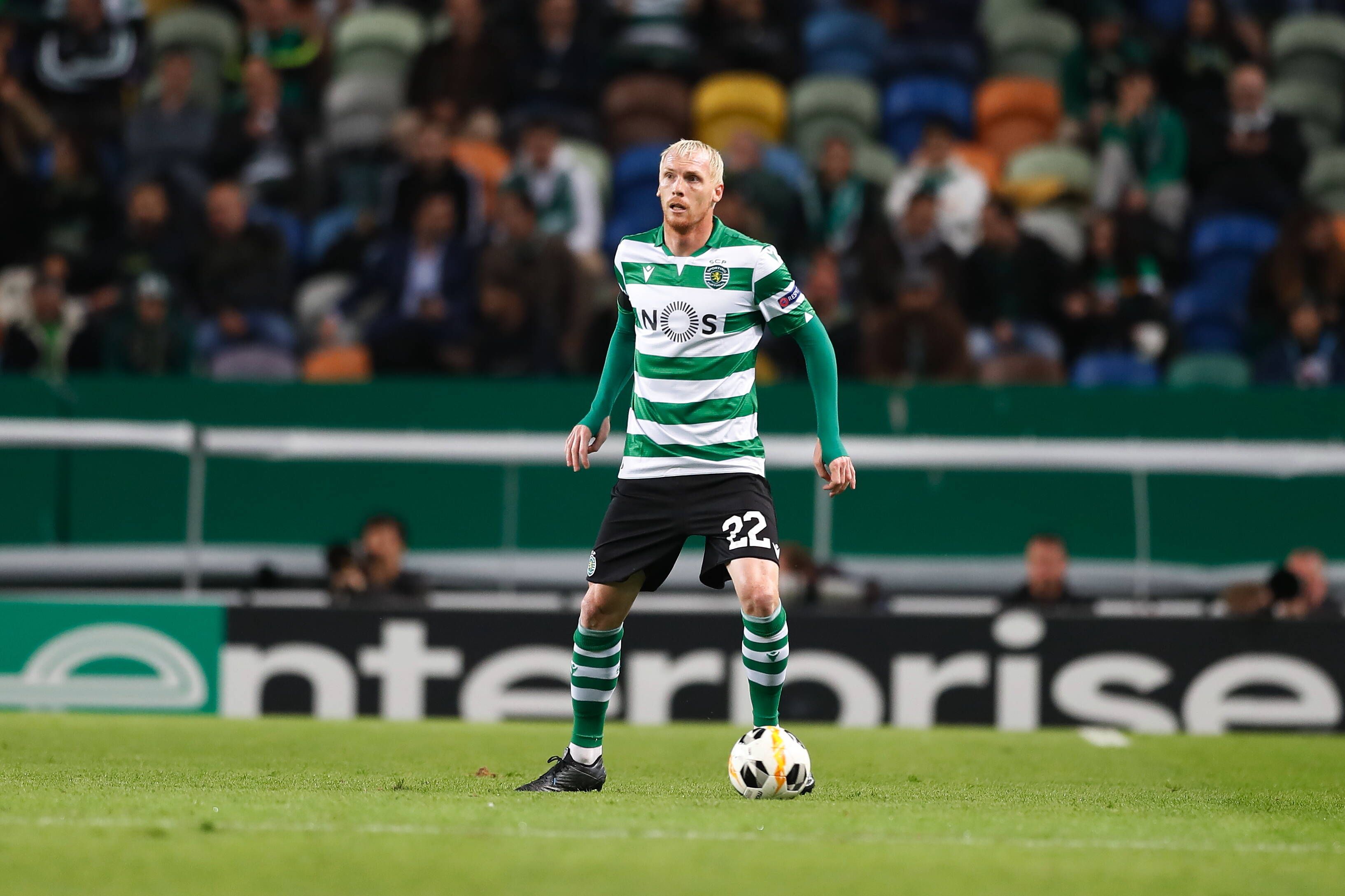 Mathieu - Ex-Sporting terminou a carreira e há uns meses foi notícia por trabalhar numa loja de desporto