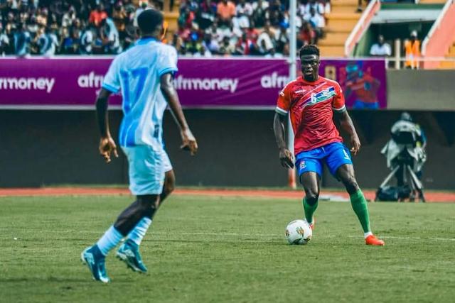Yaya Bojang ao serviço da seleção da Gâmbia - Foto: Facebook/Alverca SAD