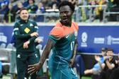 Nestory Irankunda marcou o golo da Austrália no 1-1 com o Brasil e fez a sua célebre dança ao estilo Machael Jackson - Foto: IMAGO