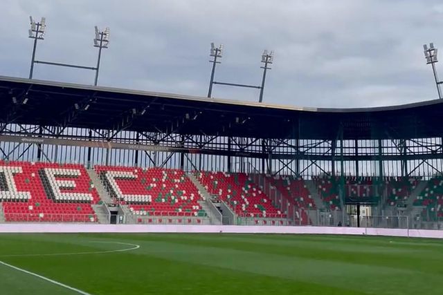 Sporting mostra palco do jogo com o Rákow