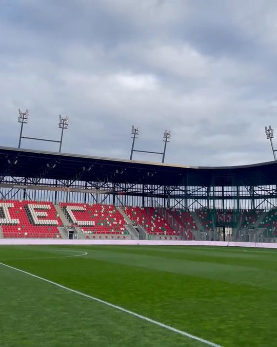 Sporting mostra palco do jogo com o Rákow