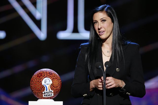 «Jenny Hermoso estava ansiosa para estar aqui connosco»