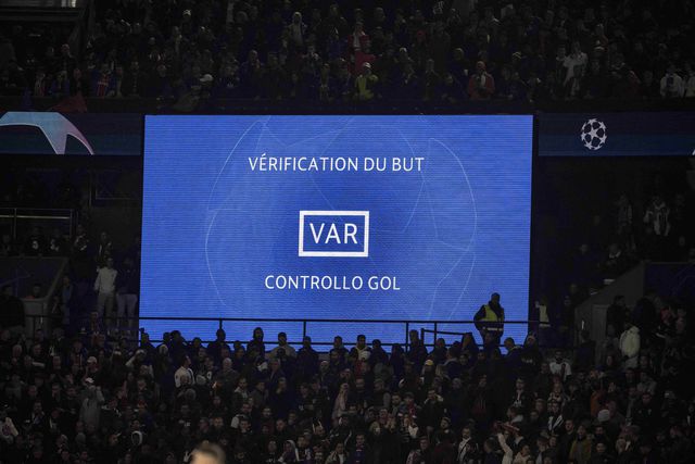 Editorial: VAR, um processo em movimento
