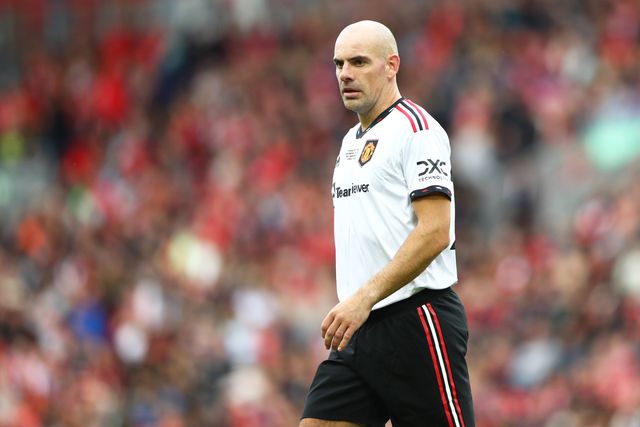 Ex-jogador do Man. United revela dependência: «Tomava 12 ou 14 comprimidos para dormir»