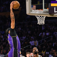 Lakers batem Suns e mantêm invencibilidade na NBA