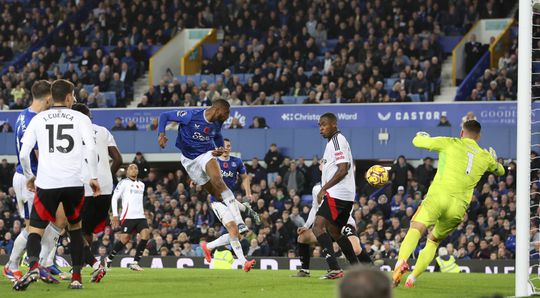 Beto salva Everton da derrota e trama Marco Silva nos últimos segundos