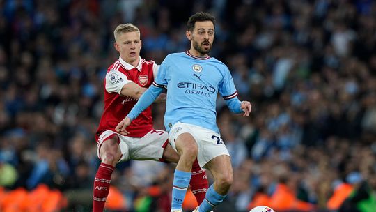 Zinchenko lembra troca de mensagens com Bernardo Silva: «Doku partiu-se a rir»