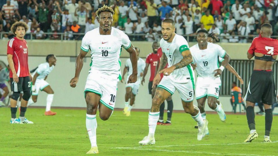 Nigéria recebe três pontos após jogadores terem ficado retidos no aeroporto