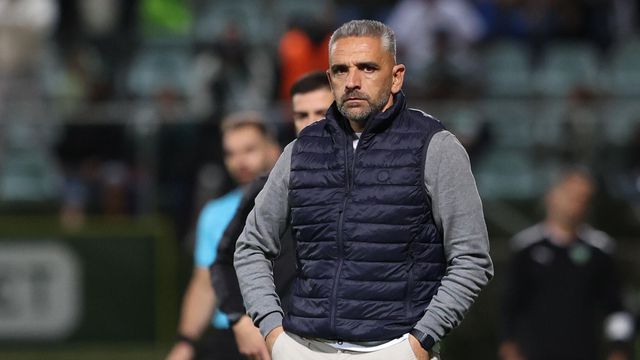 Rui Borges opera várias mexidas no onze leonino - Foto: Catarina Morais/Kapta+