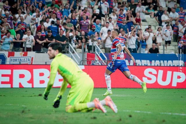 Breno Lopes a celebrar o golo do Fortaleza ao Flamengo - Foto: Fortaleza