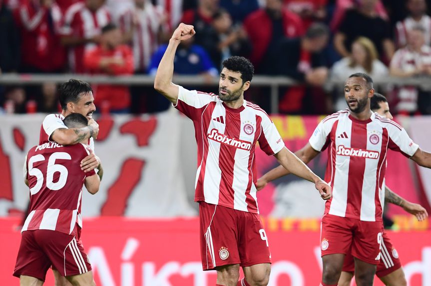 Podence assistiu Taremi para o 2-0