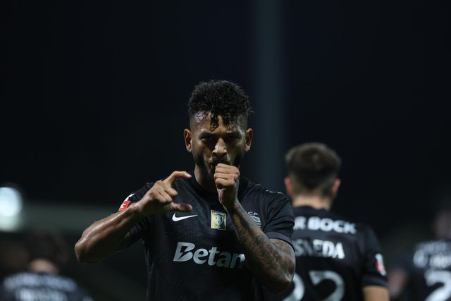 Luis Suárez celebra golo marcado em Tondela. Foto:  Catarina Morais (Kapta+)