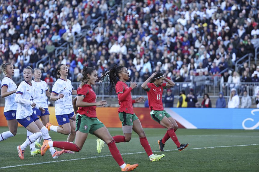 Momento do jogo entre EUA e Portugal - Foto: FPF