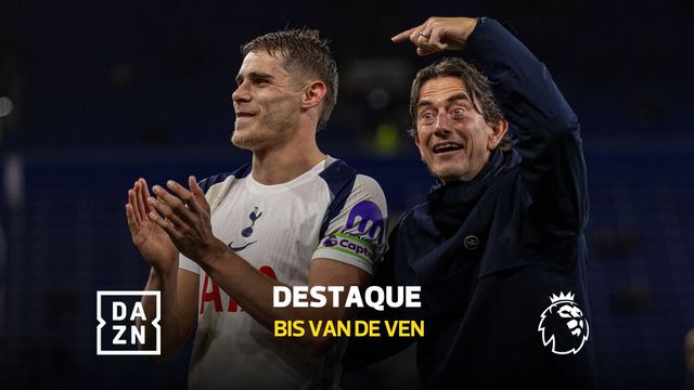 Van de Ven igualou marca de ex-Benfica na Premier League