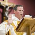 Philip Mulryne (padre católico e frade dominicano): formado na turma de Beckham e Giggs em Old Trafford, abandonou os luxos materiais aos 31 anos; estudou teologia em Roma, foi ordenado sacerdote católico e adotou voto de pobreza