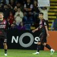 Benfica vence, estala a confusão... e voam vermelhos