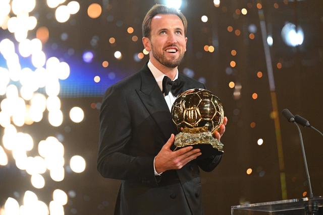 Bola de Ouro masculino: Harry Kane (Bayern/Inglaterra). foto: IMAGO)