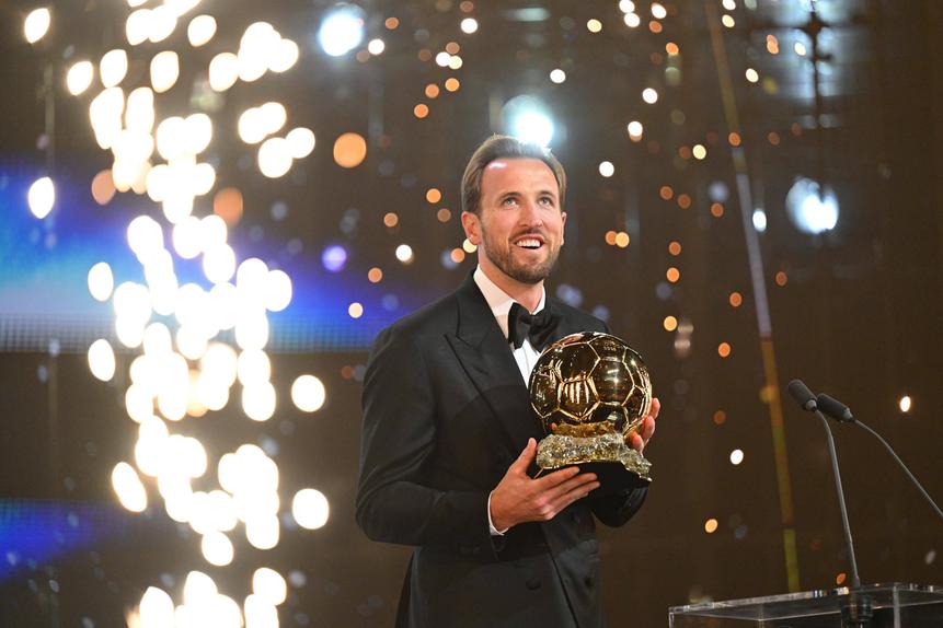 Bola de Ouro masculino: Harry Kane (Bayern/Inglaterra). foto: IMAGO)