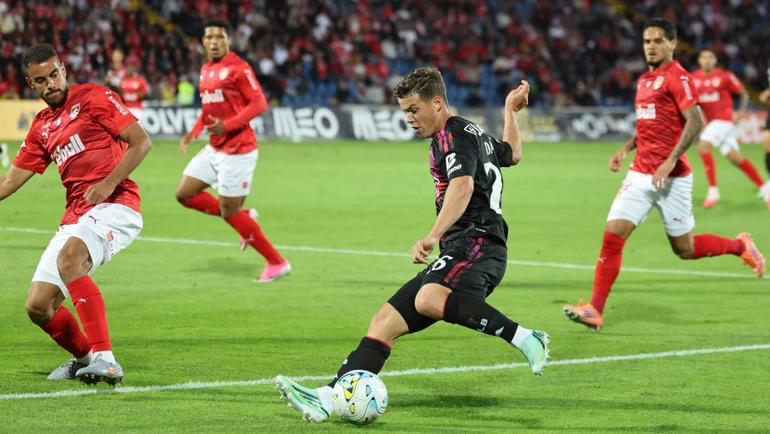 LATERAL ESQUERDO: Samuel Dahl, Benfica - nota 7 (Foto: SLB)